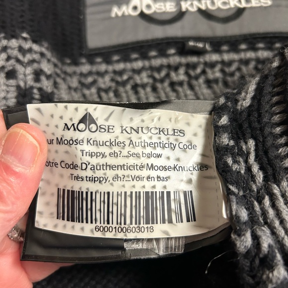 Moose Knuckles Knit Sweater Button Cardigan Men's Size XL. - Picture 8 of 10